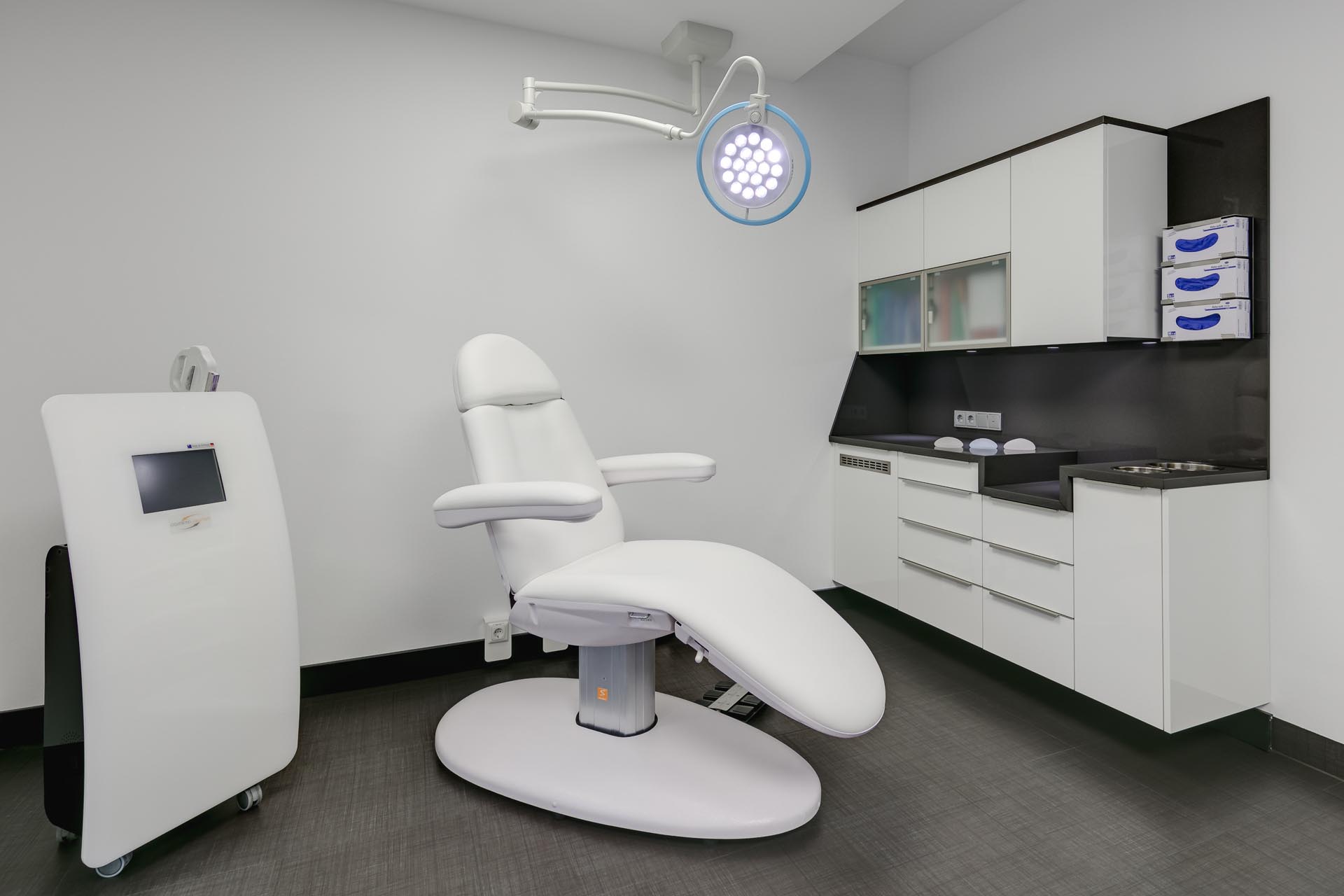 Interieur-Fotografie für Eisenbrand Ästhetik Schweinfurt  © Lightshades Photodesign by Alfred Stolz