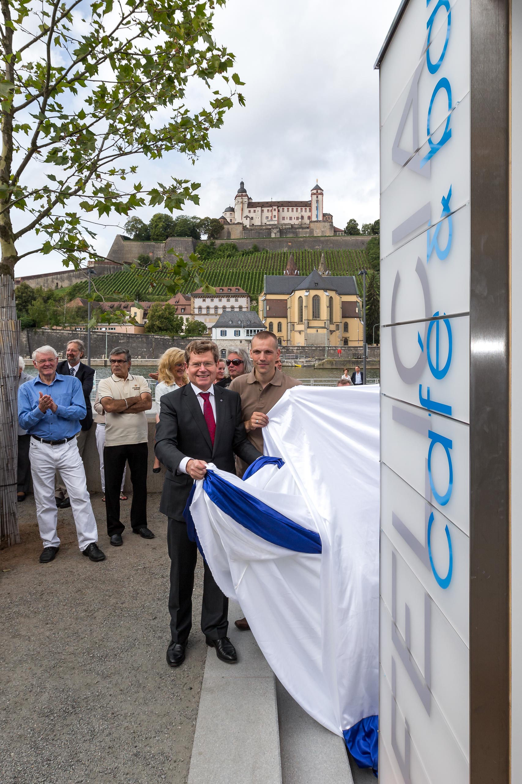 Cafe Felicia Opening